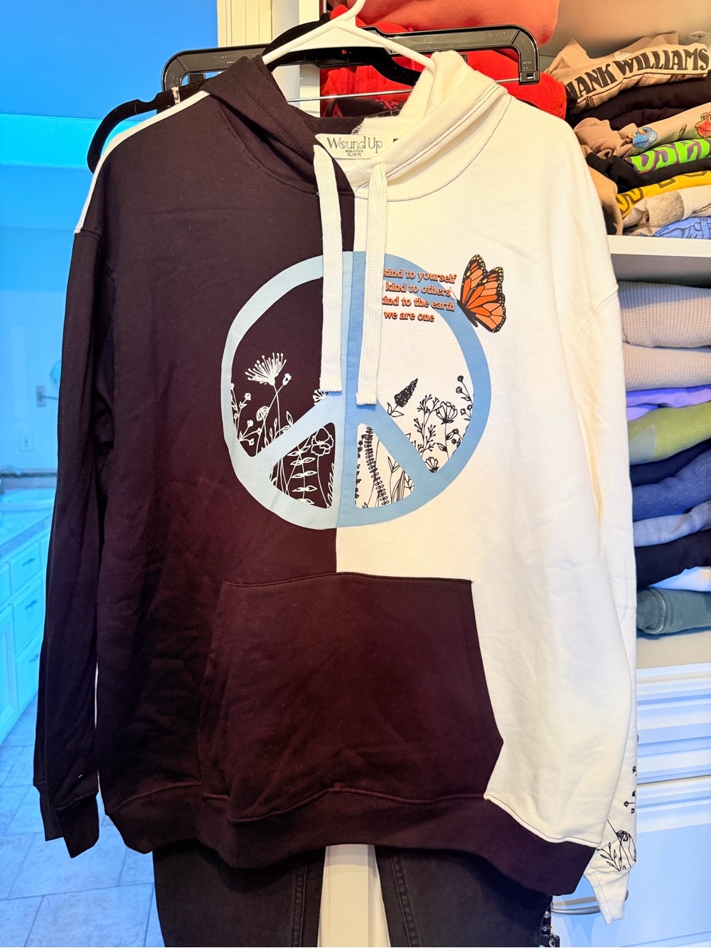 Wound Up Two-Tone Black & White Zip-Up Hoodie Peace Graphic Butterfly Sleeve